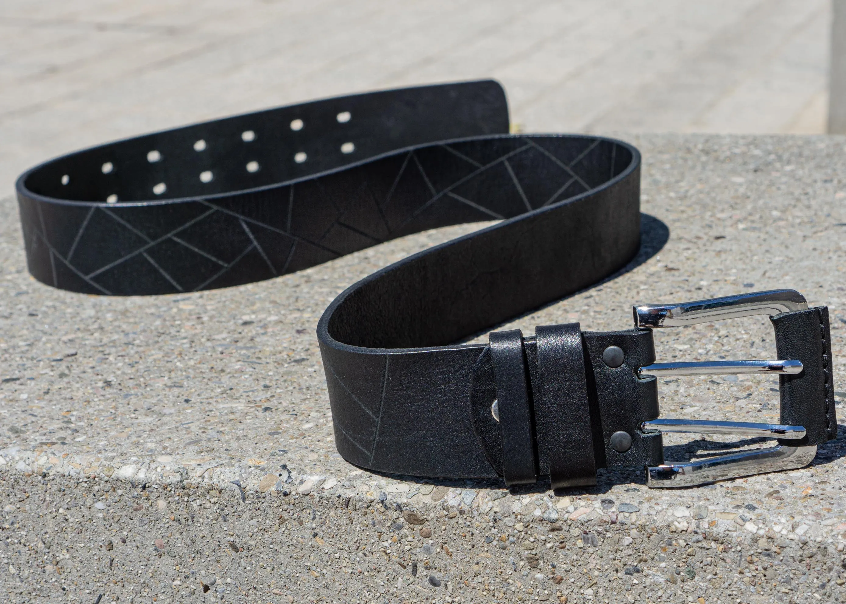 Black Leather Belt | Men’s Designer Belt "Graphic"