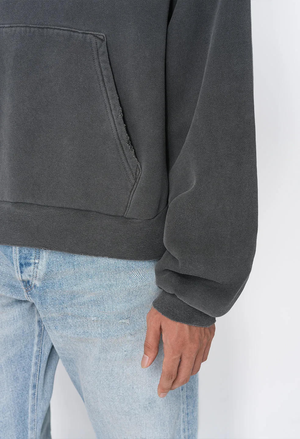 Folsom Cropped Raglan Hoodie / Vintage Black
